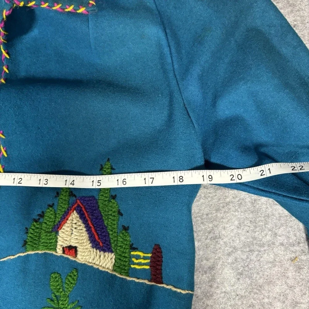 Vintage 1940s-1950s Lopez 100% Wool‎ Mexican Souvenir Jacket -Hand Embroidered